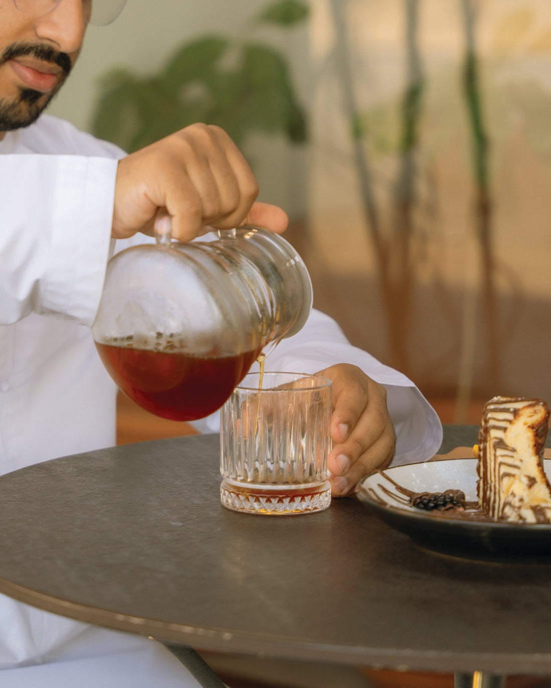 Cold Brew vs. Iced Coffee: What's the Difference? - Auro Coffee